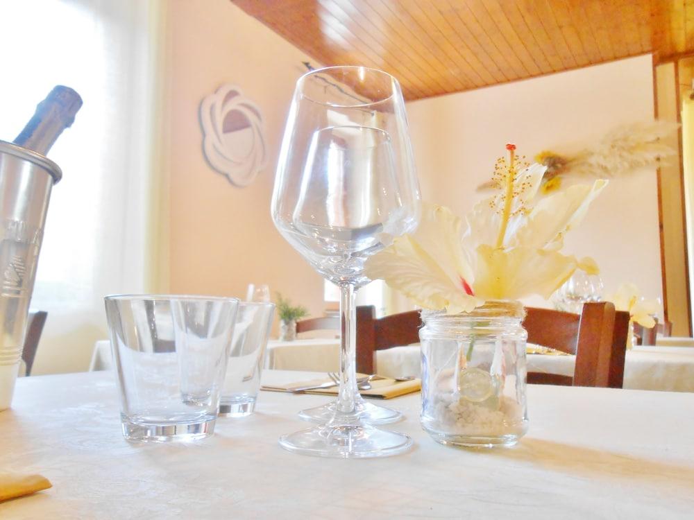 Velasole 3* Posada (Sardinia)